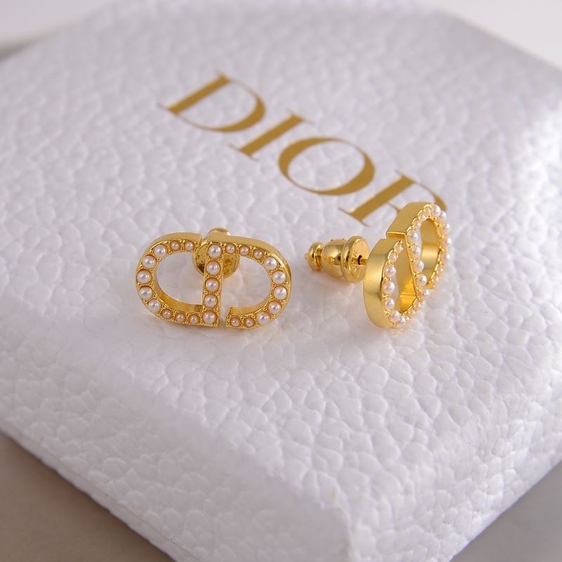chr1st1an D10r earrings